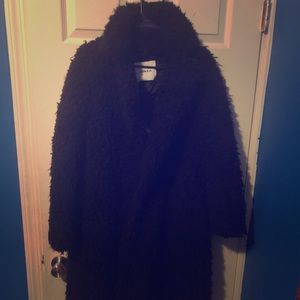 Ainea Faux Shearling Coat